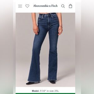 Abercrombie & Fitch The Flare Ultra high rise Jean- 4L